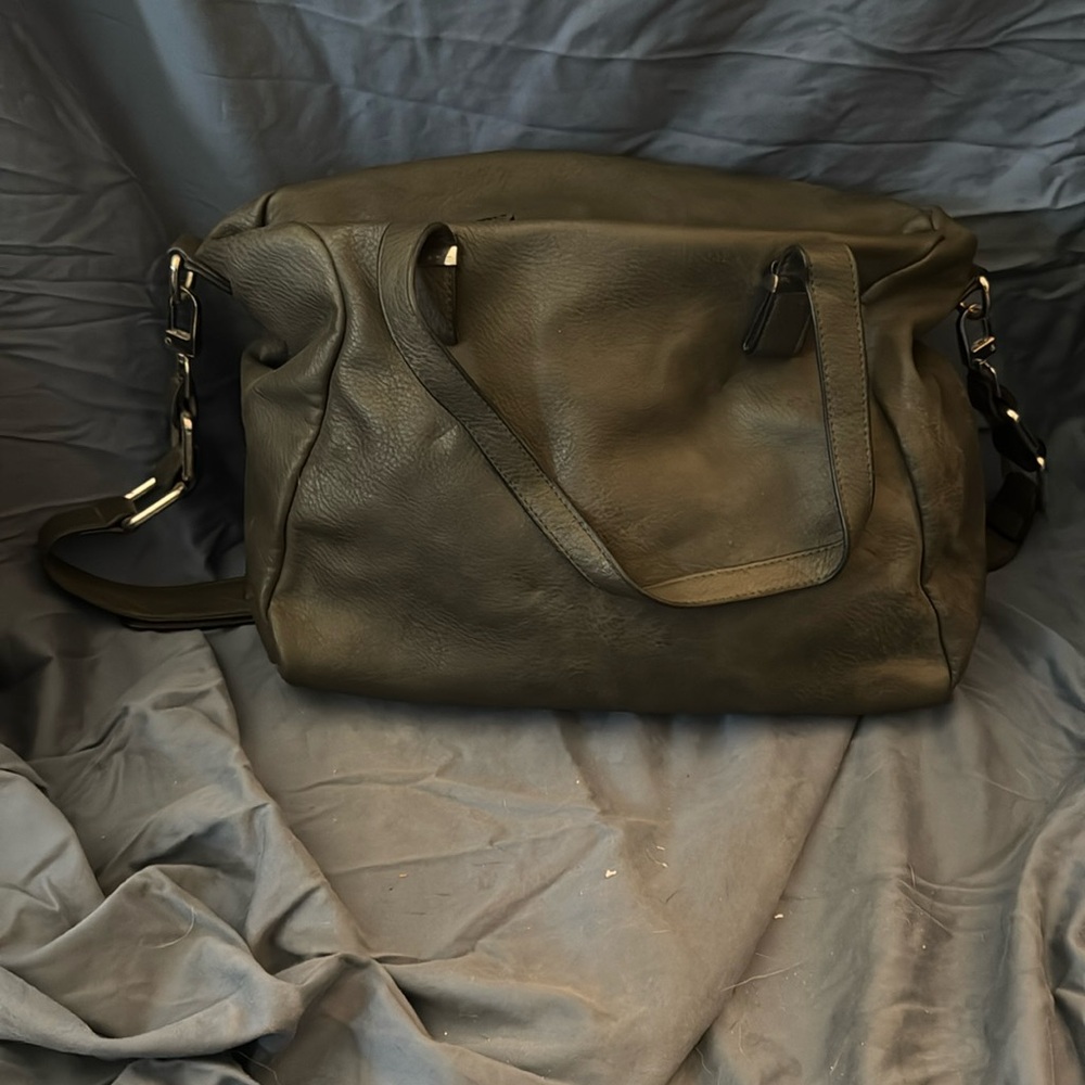 Urban Expressions leather crossbody bag